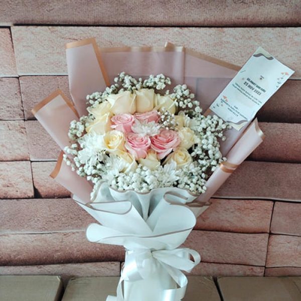 Hand Bouquet 011